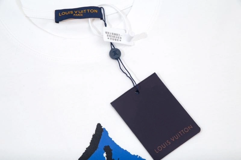 Louis Vuitton T-Shirts GoodFit 138132