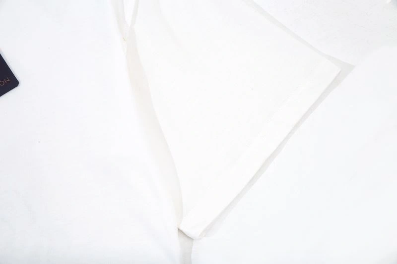 Louis Vuitton T-Shirts GoodFit 138132
