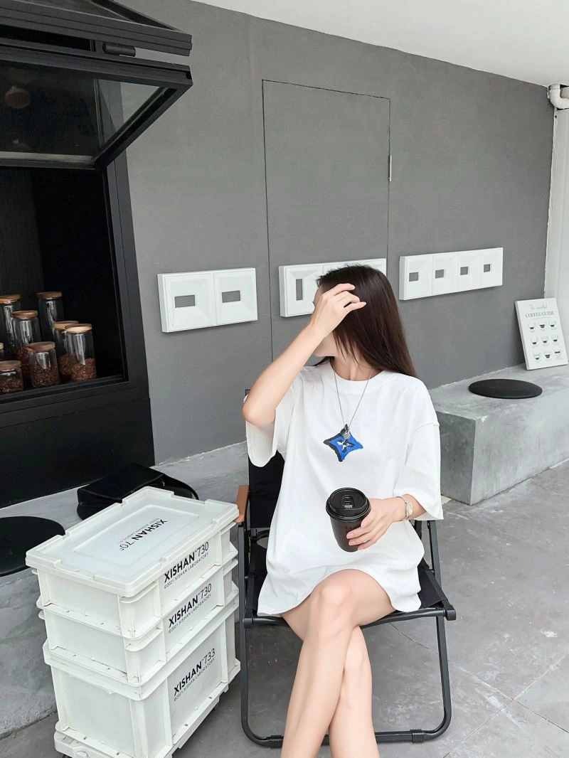 Louis Vuitton T-Shirts GoodFit 138132