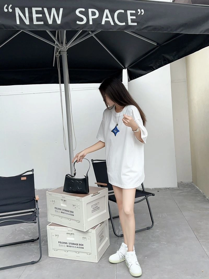 Louis Vuitton T-Shirts GoodFit 138132