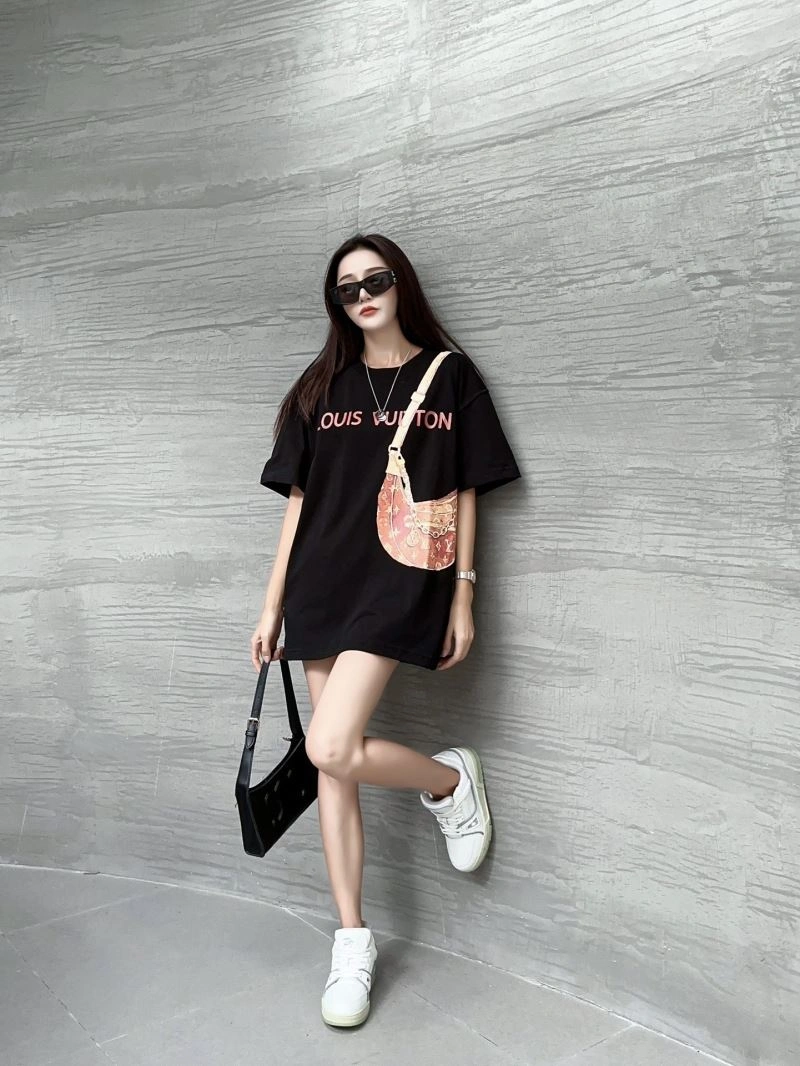 Louis Vuitton T-Shirts Durable 138148