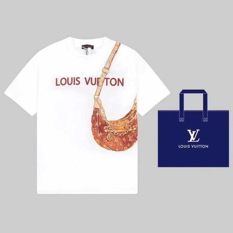 Louis Vuitton T-Shirts Versatile 138125