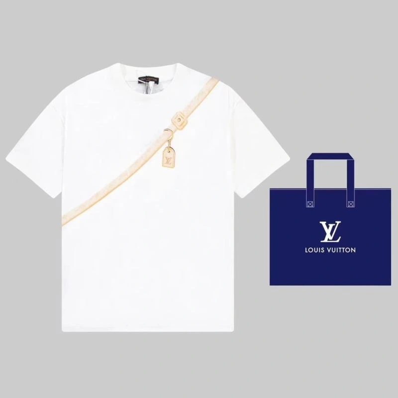 Louis Vuitton T-Shirts Fashionable 138124