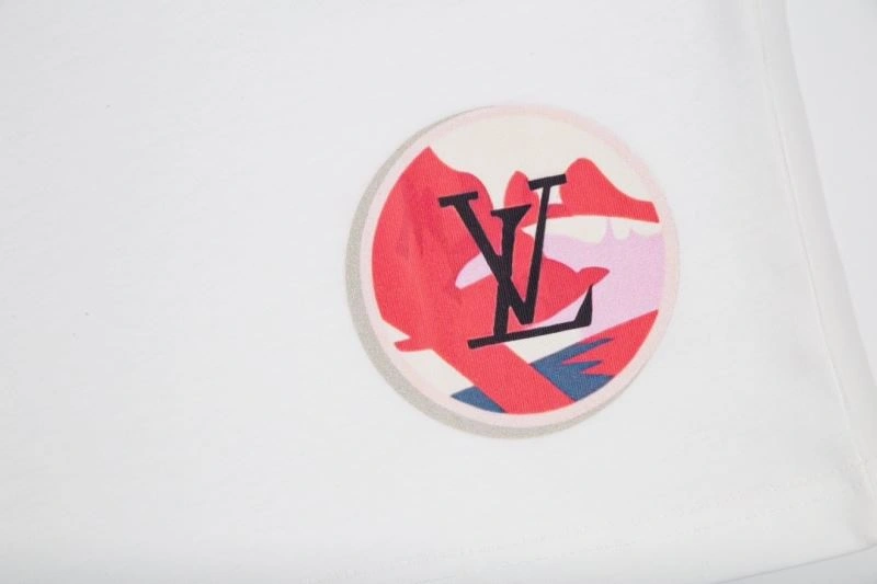 Compact Louis Vuitton T-Shirts 138117