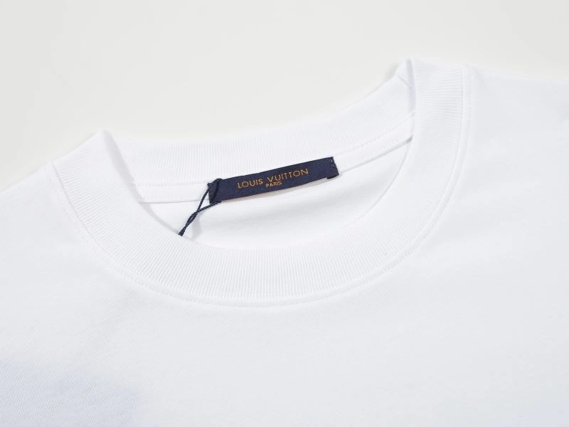 Louis Vuitton T-Shirts Attractive 138103
