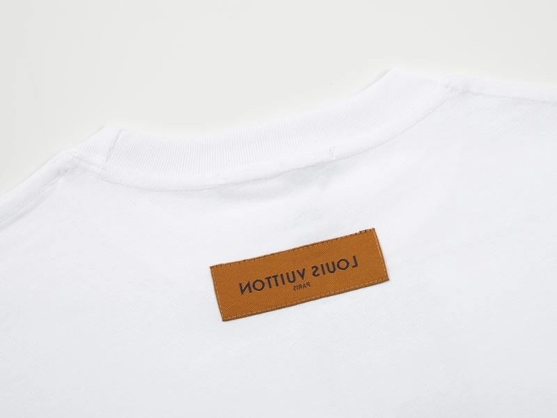 Louis Vuitton T-Shirts Attractive 138103