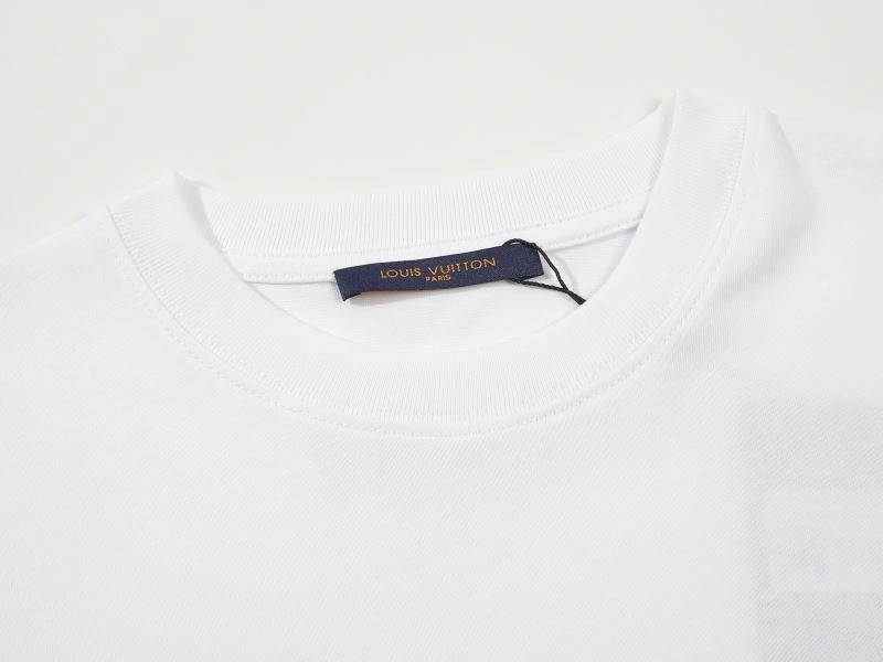 Bright Louis Vuitton T-Shirts 138093