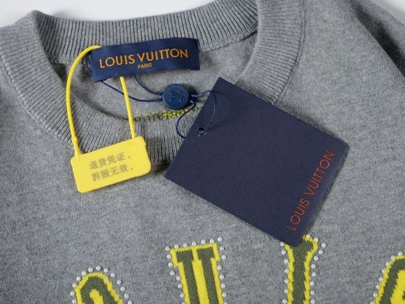Louis Vuitton T-Shirts Cozy 138095