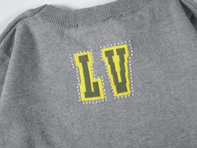 Louis Vuitton T-Shirts Cozy 138095