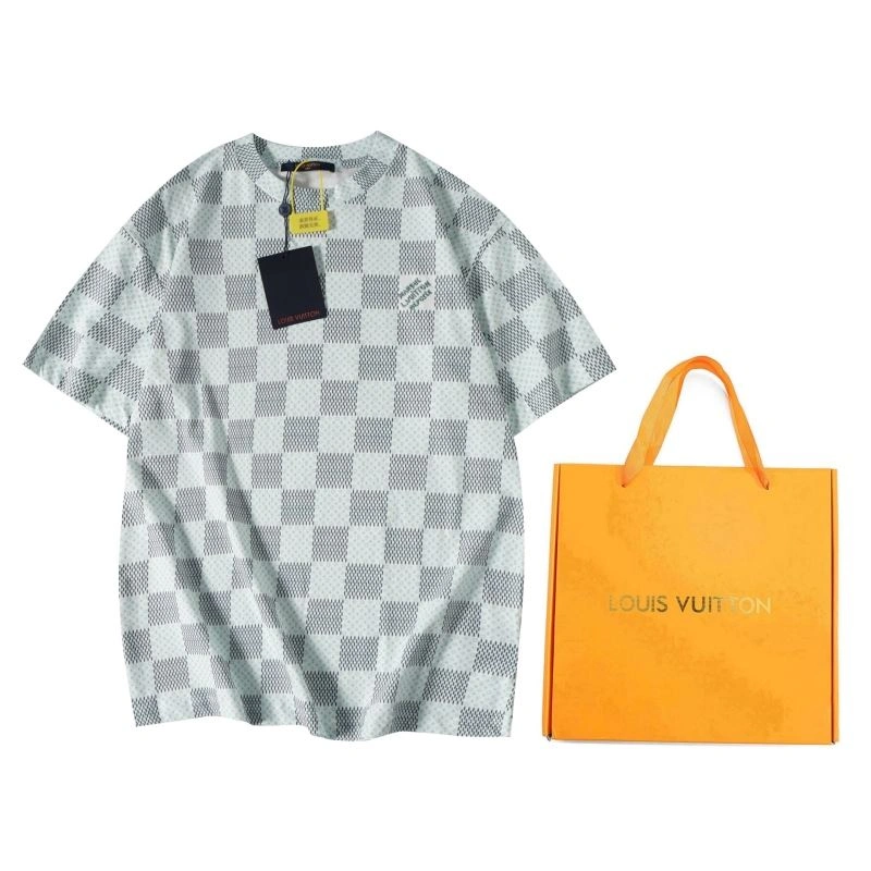 Louis Vuitton T-Shirts Minimalist 138083