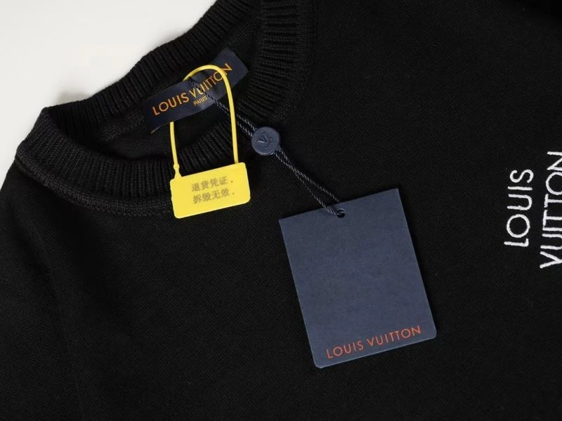Durable Louis Vuitton T-Shirts 138079