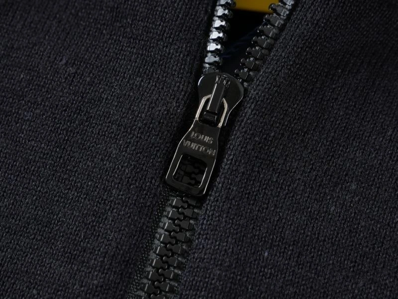 Louis Vuitton T-Shirts OdorResistant 138084
