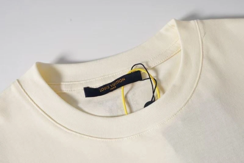 Comfortable Louis Vuitton T-Shirts 138070