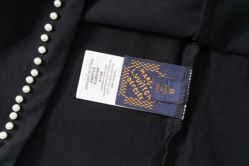 EasyMatch Louis Vuitton T-Shirts 138064