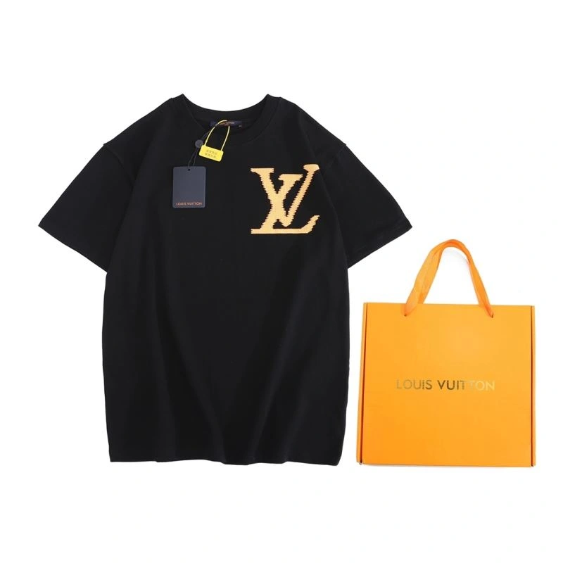 Breathable Louis Vuitton T-Shirts 138055