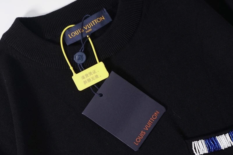 Louis Vuitton T-Shirts Seasonal 138053