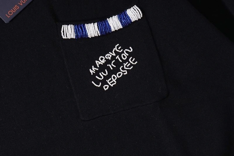Louis Vuitton T-Shirts Seasonal 138053