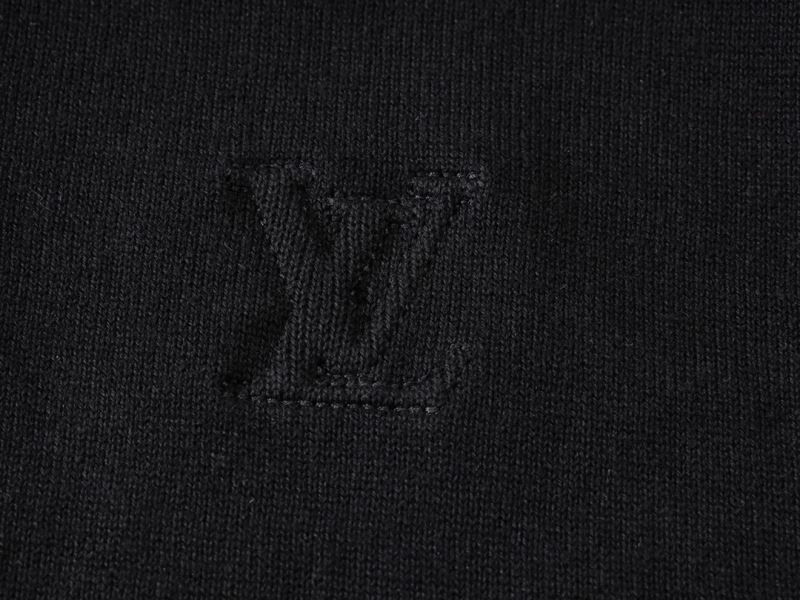 Seasonal Louis Vuitton T-Shirts 138047