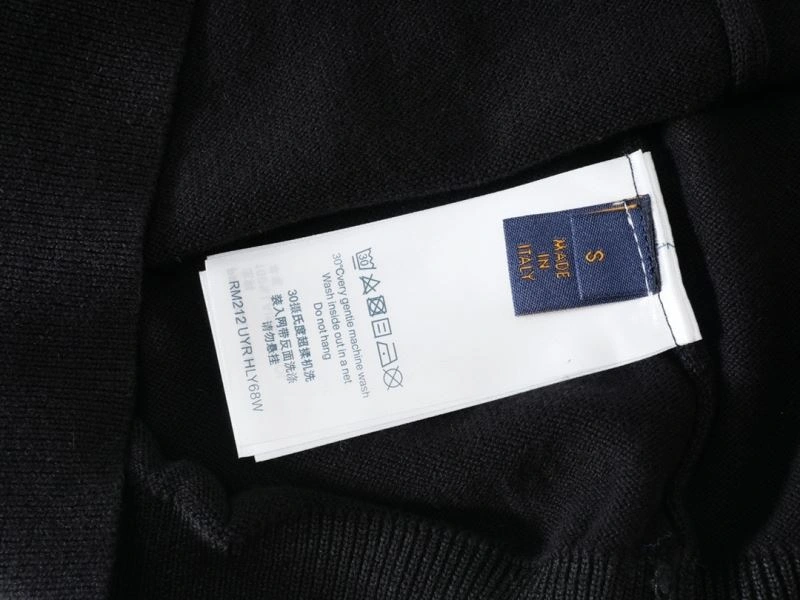 Seasonal Louis Vuitton T-Shirts 138047