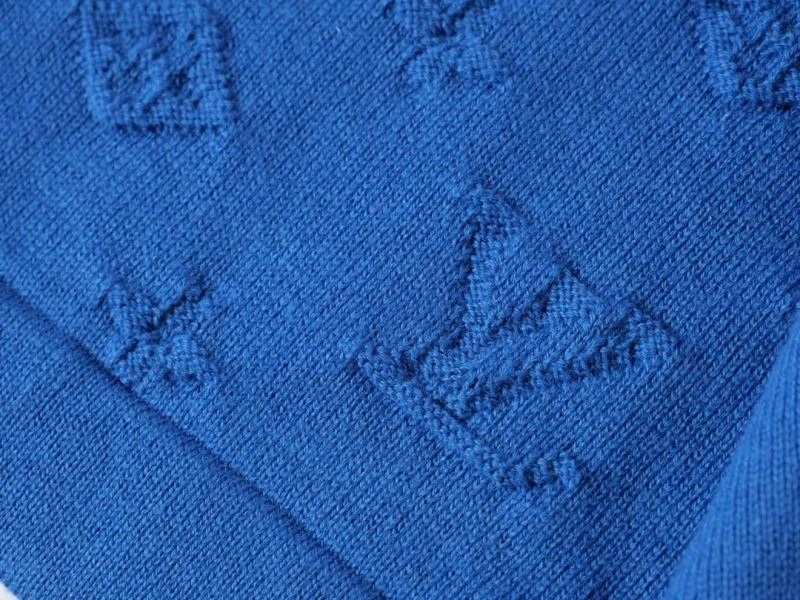 Trendsetting Louis Vuitton T-Shirts 138043