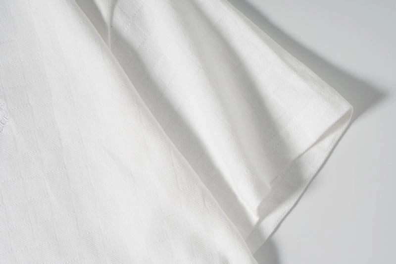 Louis Vuitton T-Shirts Snug 138032