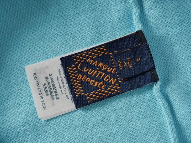 Louis Vuitton T-Shirts WrinkleFree 138019
