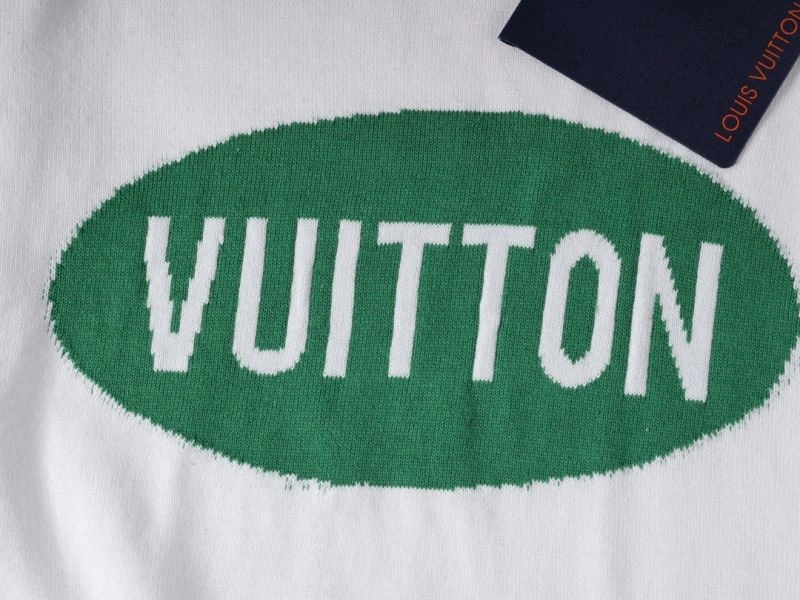 Louis Vuitton T-Shirts Cozy 138006