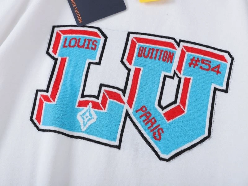 Louis Vuitton T-Shirts Modern 138022