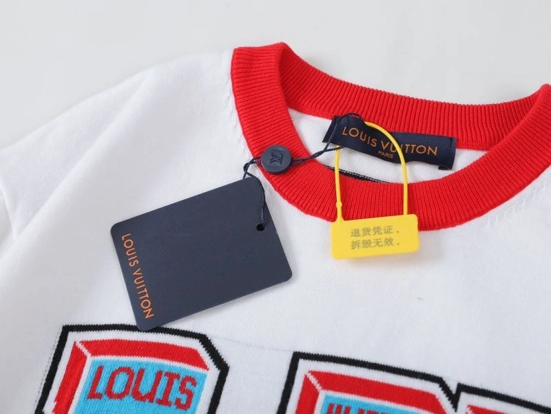 Louis Vuitton T-Shirts Modern 138022