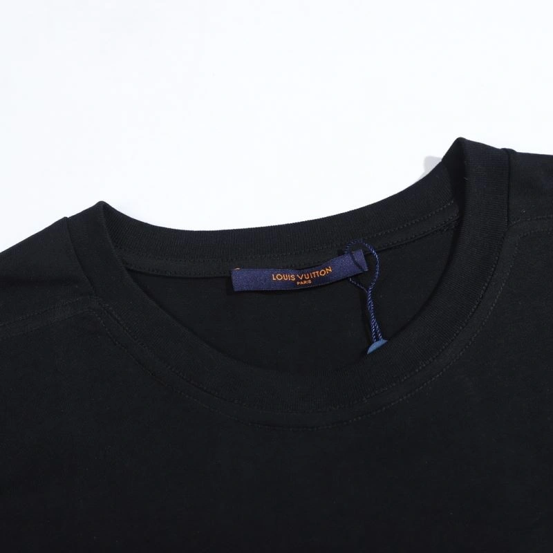 ModernLook Louis Vuitton T-Shirts 138008