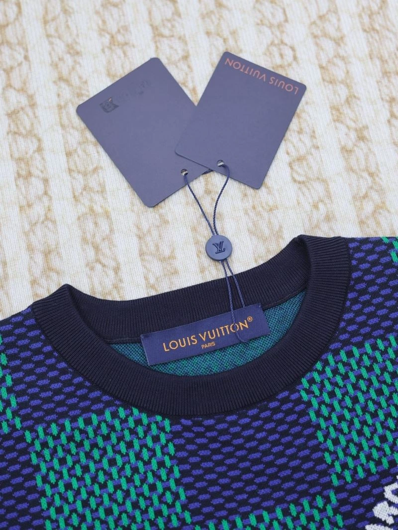 Sleek Louis Vuitton T-Shirts 138015