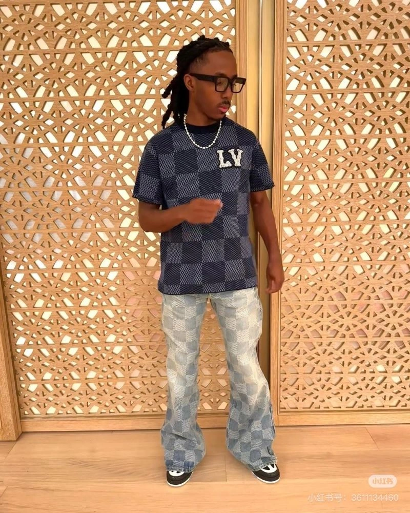 Louis Vuitton T-Shirts Trendy 138021