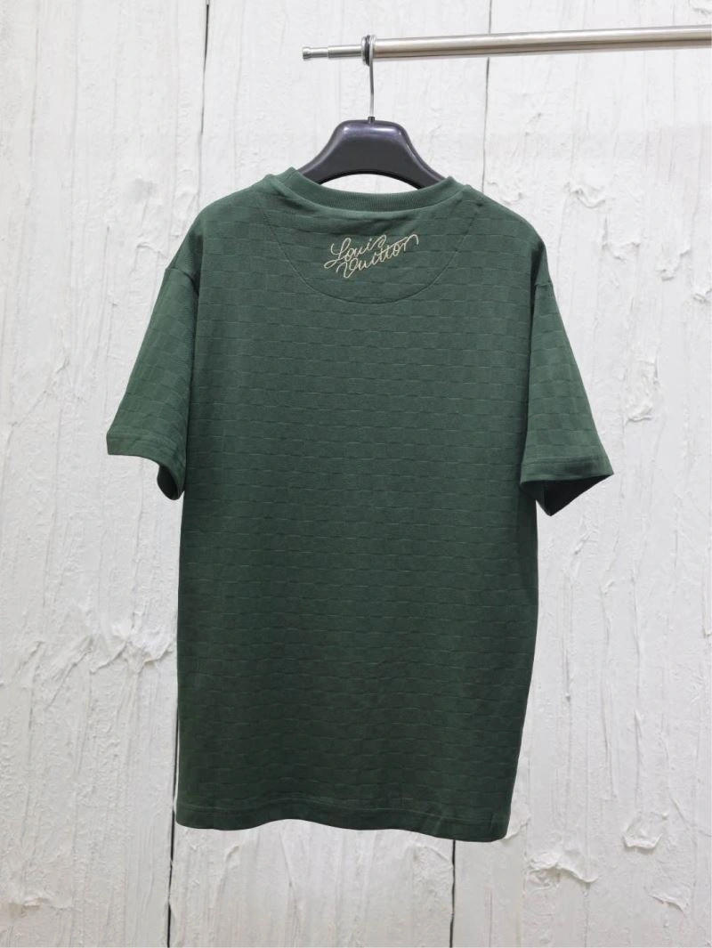 EyeCatching Louis Vuitton T-Shirts 138001