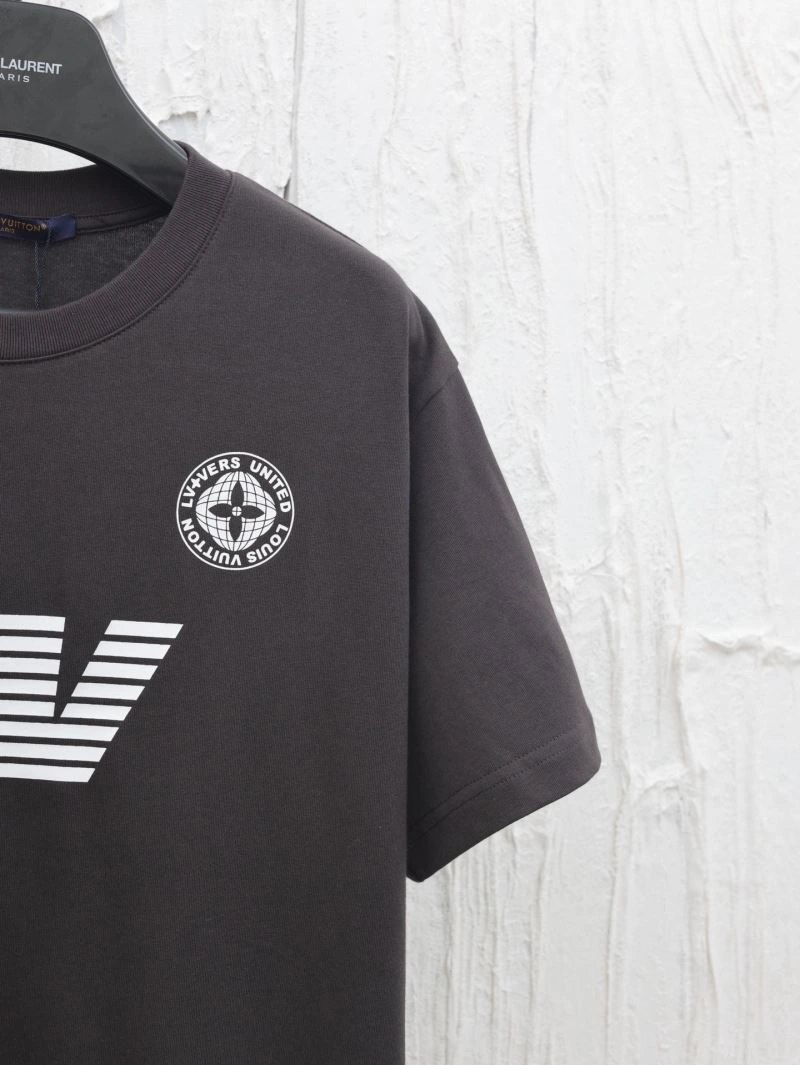 Louis Vuitton T-Shirts Minimalist 137988