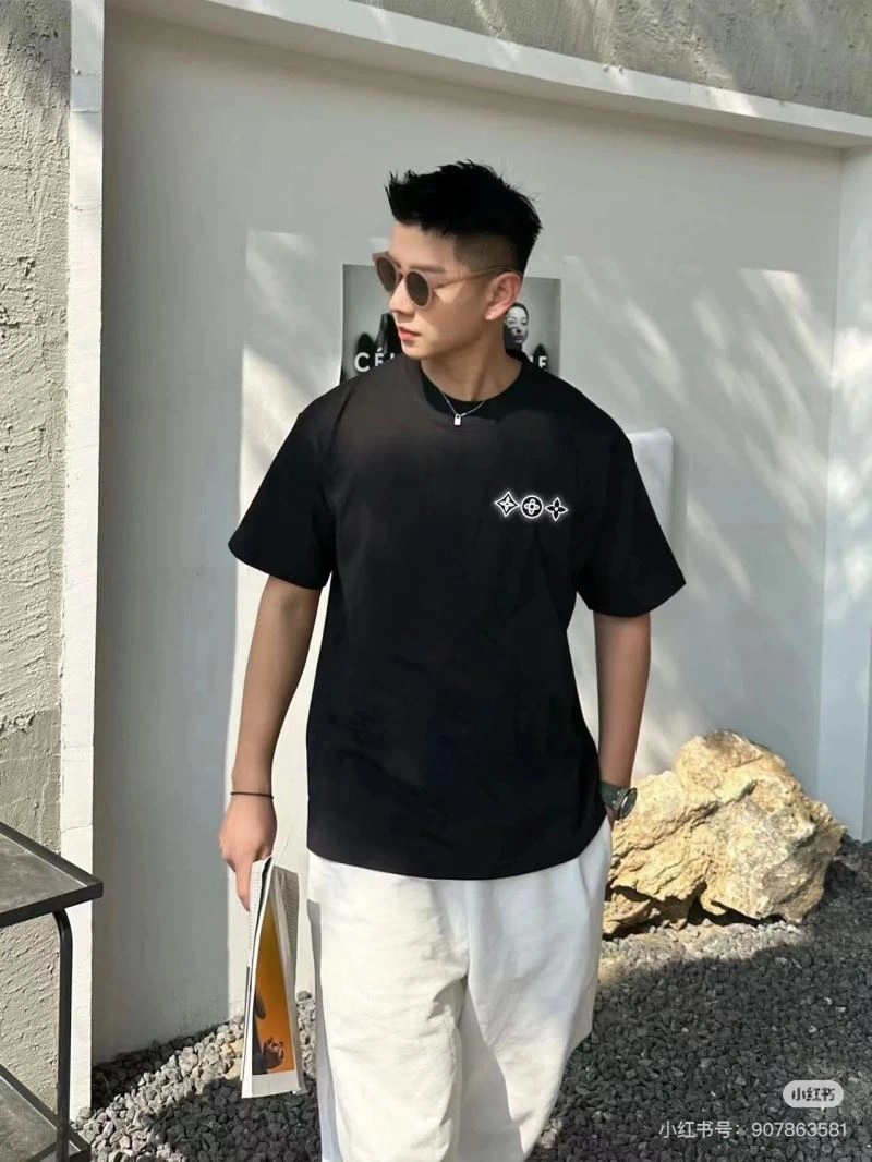 Upgraded Louis Vuitton T-Shirts 137980