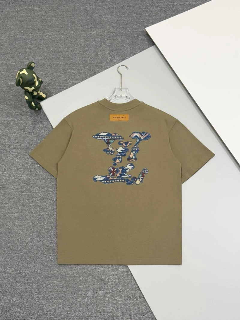 Attractive Louis Vuitton T-Shirts 137985