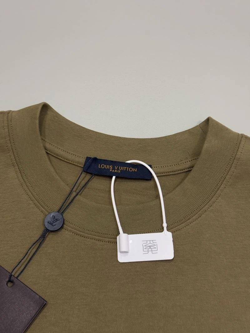 Attractive Louis Vuitton T-Shirts 137985
