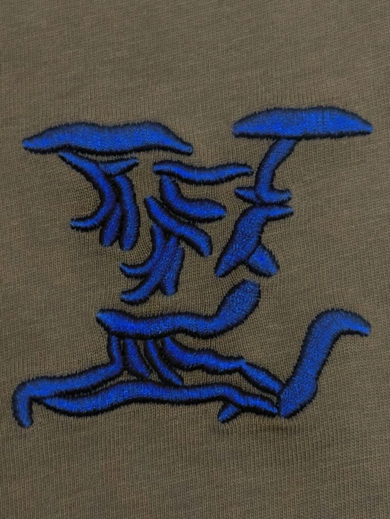Attractive Louis Vuitton T-Shirts 137985