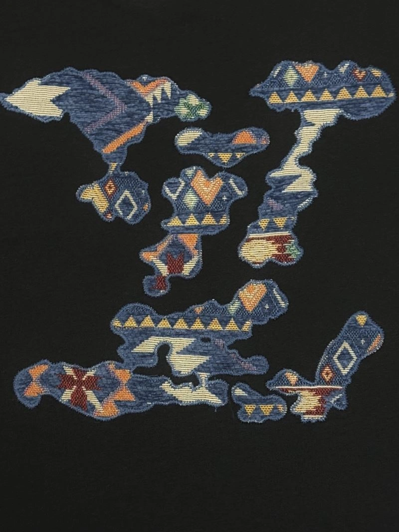 Sleek Louis Vuitton T-Shirts 137972