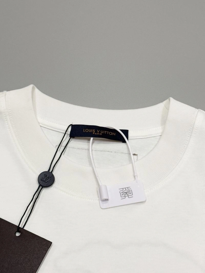 Comfortable Louis Vuitton T-Shirts 137971