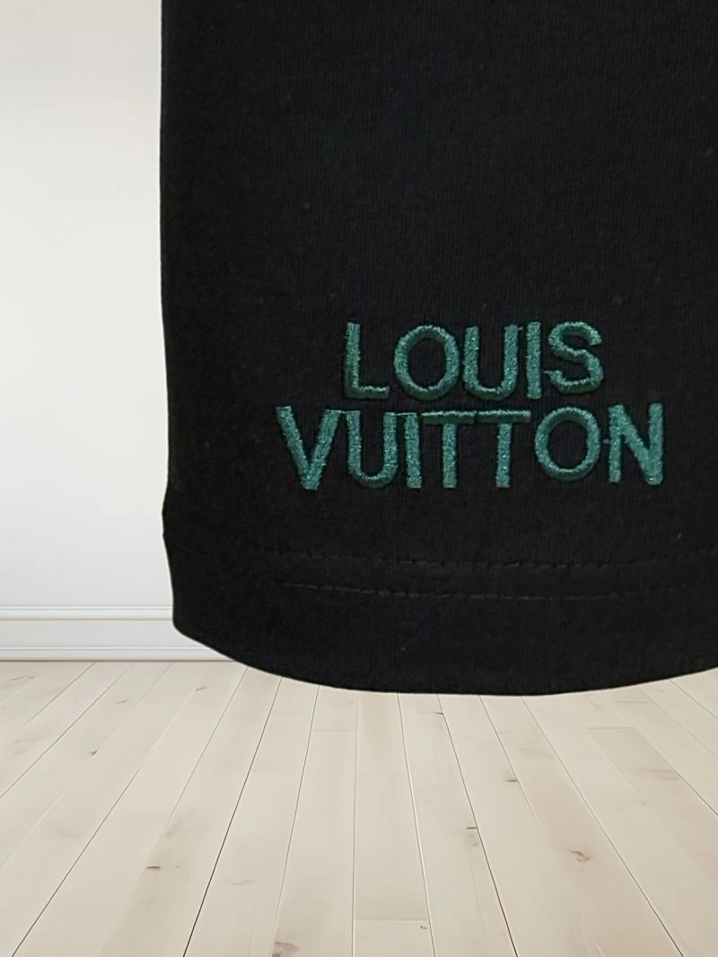 Louis Vuitton T-Shirts Unisex 137963