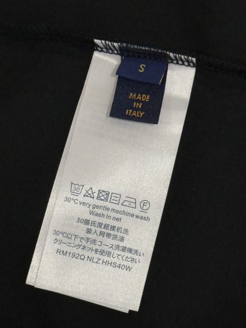 Louis Vuitton T-Shirts Unisex 137963