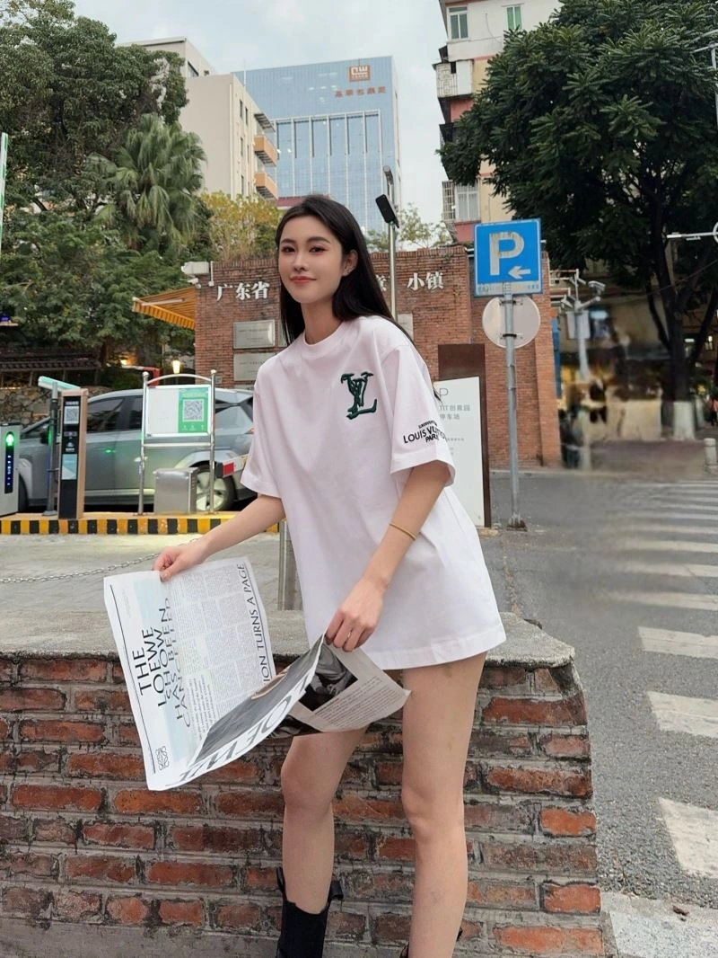 Casual Louis Vuitton T-Shirts 137978