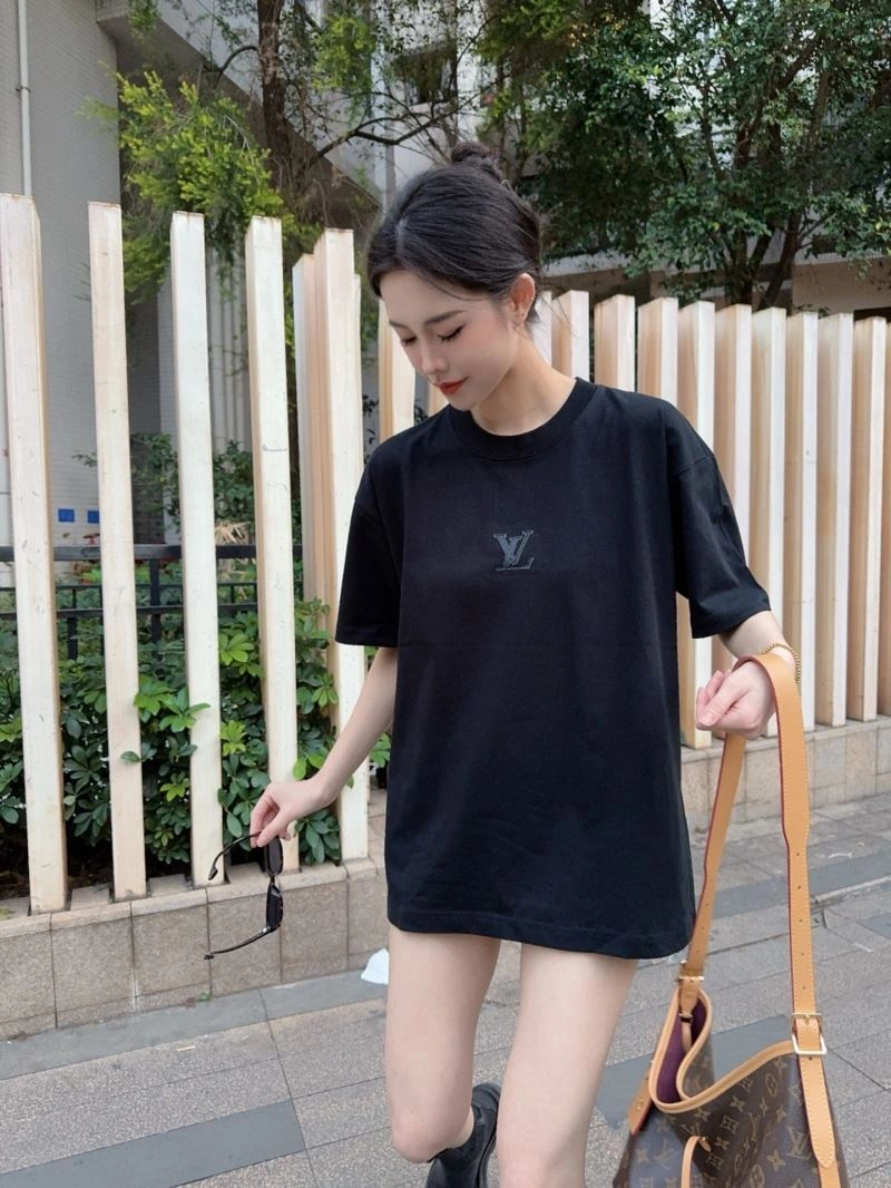 Louis Vuitton T-Shirts Unisex 137976