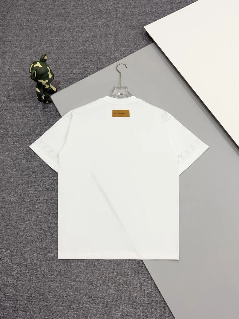 Stretchable Louis Vuitton T-Shirts 137999