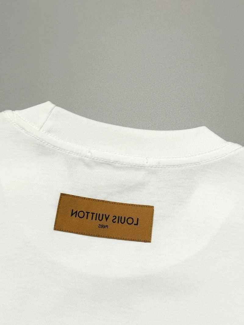 Louis Vuitton T-Shirts MoistureWicking 137970