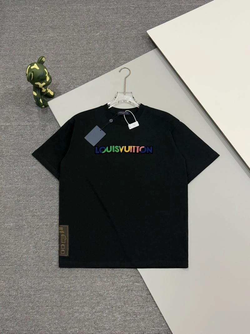 Stretchable Louis Vuitton T-Shirts 137979