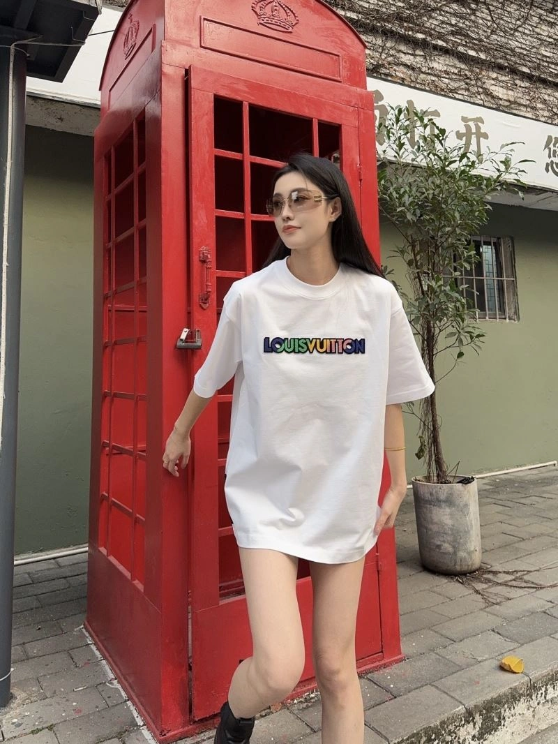Louis Vuitton T-Shirts Compact 137987