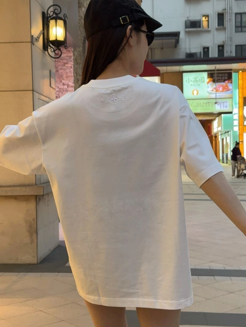 RelaxedFit Louis Vuitton T-Shirts 137969