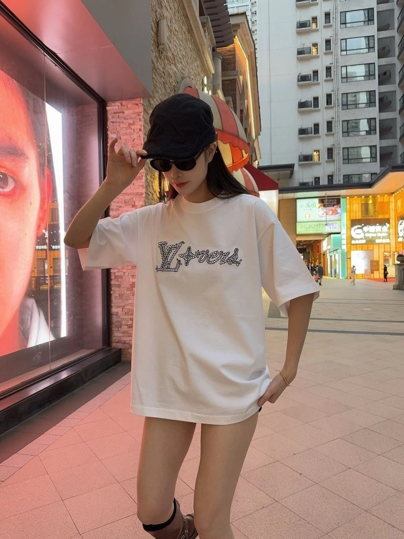 RelaxedFit Louis Vuitton T-Shirts 137969